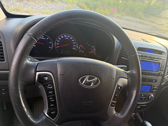 Hyundai Santa Fe 5 of 11