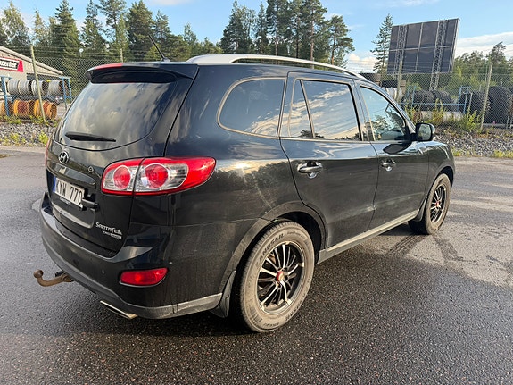 Hyundai Santa Fe 9 of 11