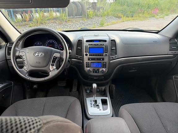 Hyundai Santa Fe 4 of 11