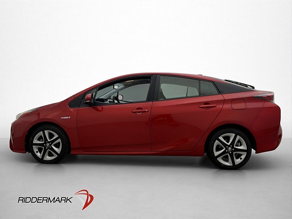 Toyota Prius 4 of 30