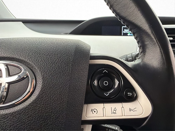 Toyota Prius 20 of 30