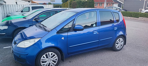 Mitsubishi Colt 3 of 4