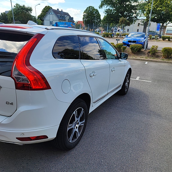 Volvo XC60 5 of 5