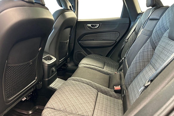 Volvo XC60 29 of 30