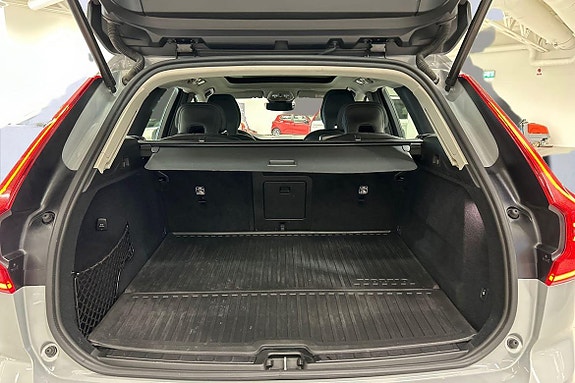 Volvo XC60 22 of 30