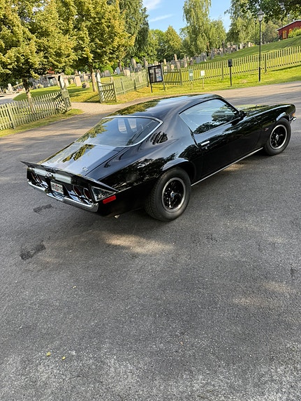 Chevrolet Camaro 19 of 30