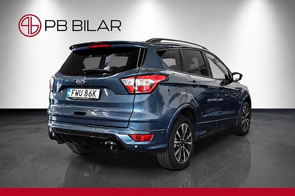 Ford Kuga 8 of 28