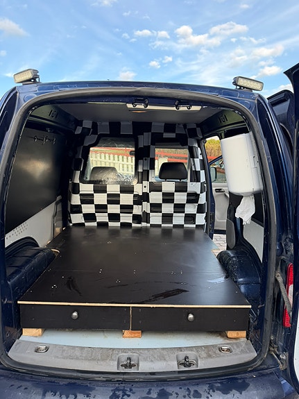 Volkswagen Caddy 13 of 13