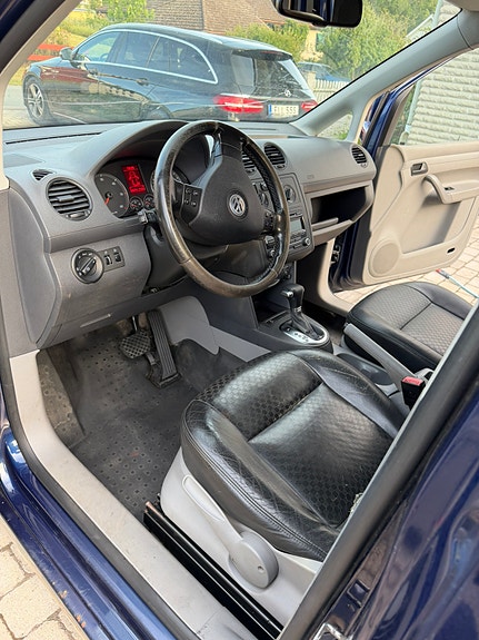 Volkswagen Caddy 8 of 13