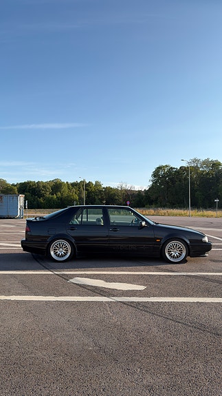 Saab 9000 3 of 4