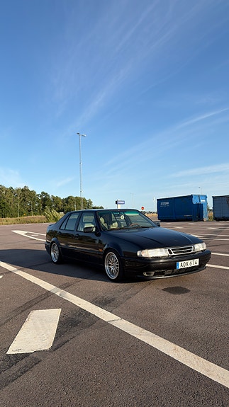 Saab 9000 2 of 4