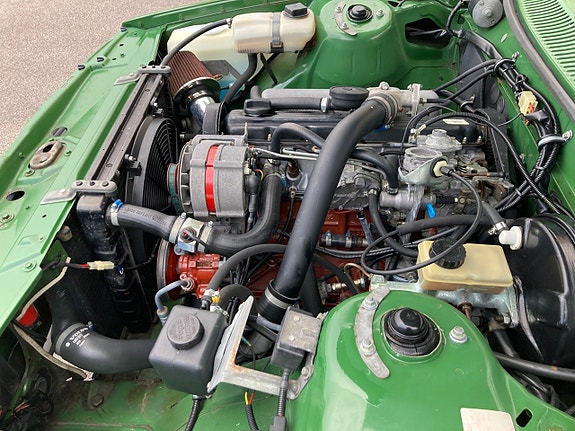 Volvo 242 24 of 30