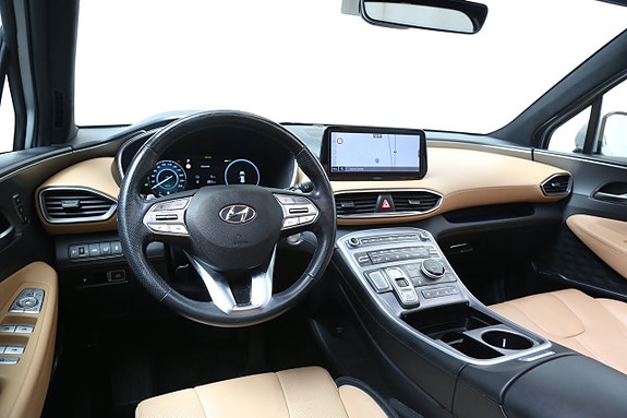 Hyundai Santa Fe 14 of 30