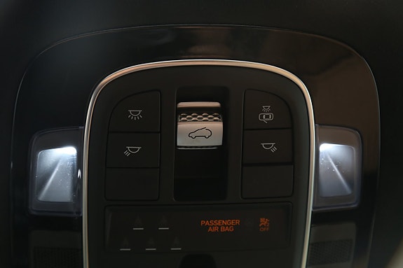 Hyundai Santa Fe 26 of 30