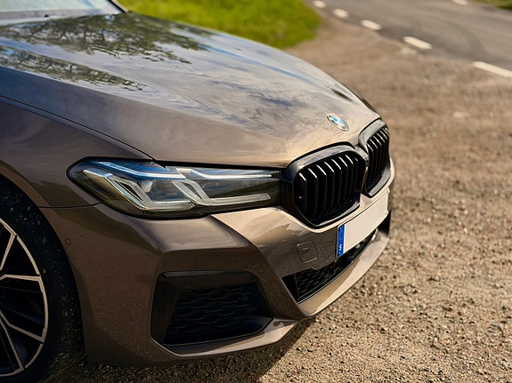 BMW 540d 4 of 5