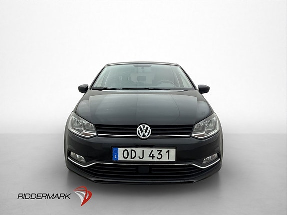Volkswagen Polo 2 of 5