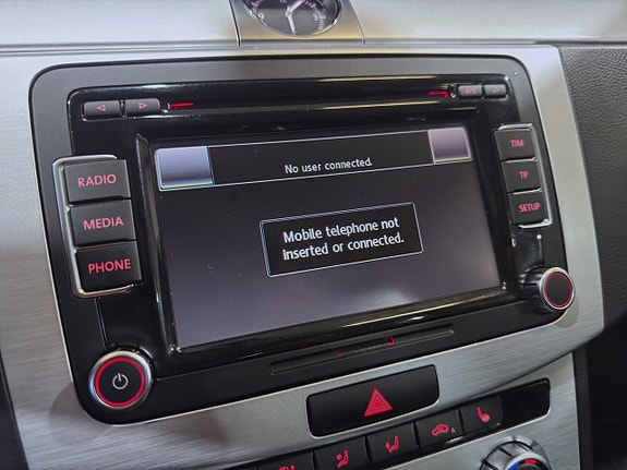 Volkswagen Passat Alltrack 16 of 29