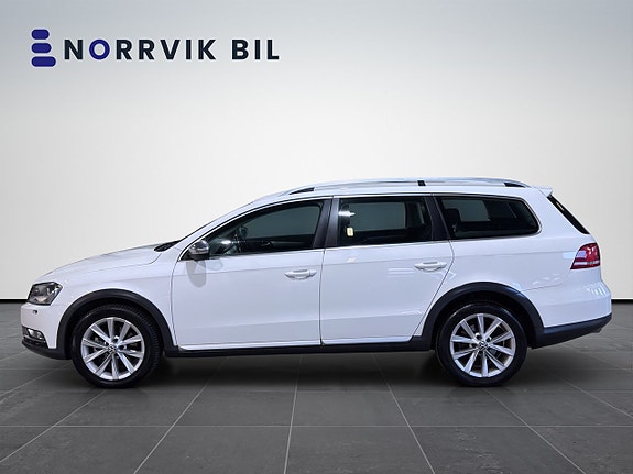 Volkswagen Passat Alltrack 7 of 29