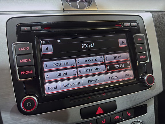 Volkswagen Passat Alltrack 15 of 29