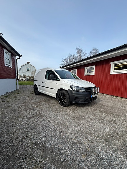 Volkswagen Caddy 2 of 5