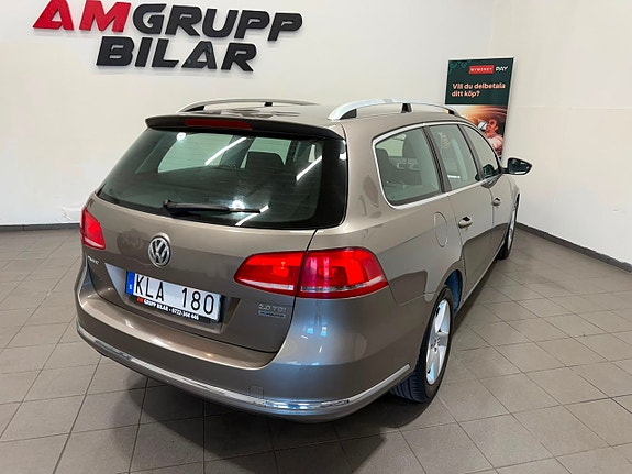 Volkswagen Passat 16 of 17