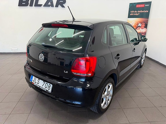Volkswagen Polo 10 of 15