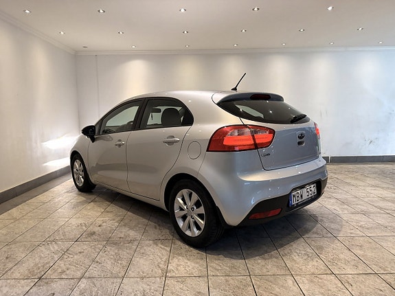 Kia Rio 3 of 5