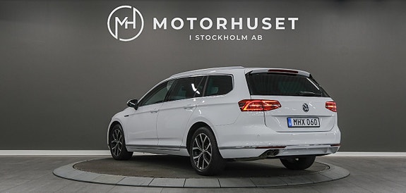 Volkswagen Passat 4 of 5