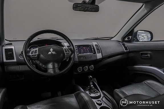 Mitsubishi Outlander 8 of 24