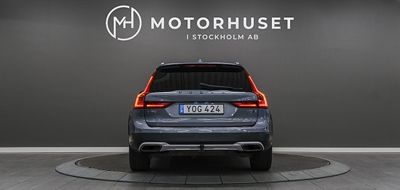 Volvo V90 Cross Country 5 of 5