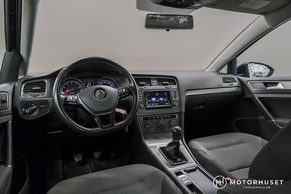 Volkswagen Golf VII 8 of 18