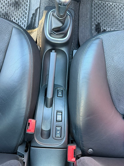 Nissan Micra C+C 15 of 20
