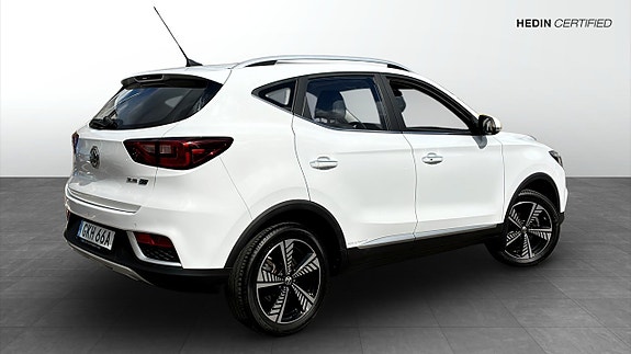 MG ZS 2 of 5