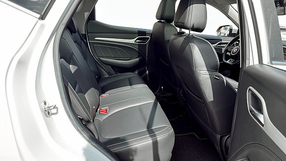 MG ZS 5 of 5