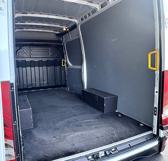 Iveco 35-140 16 of 19