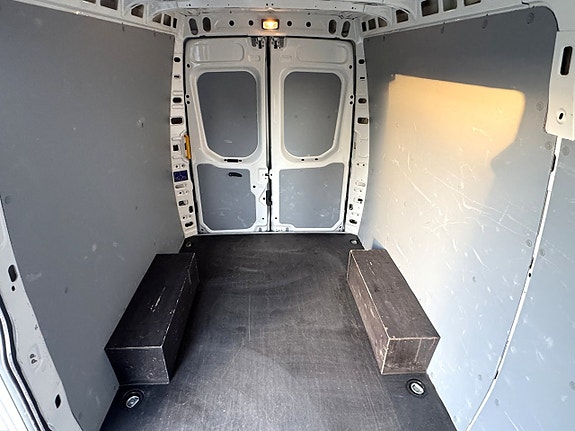 Iveco 35-140 7 of 19