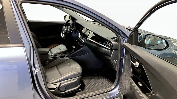 Kia Niro 3 of 5