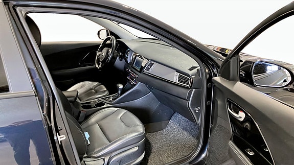 Kia Niro 3 of 5