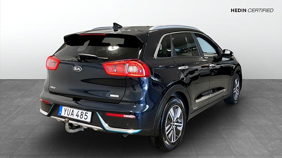 Kia Niro 2 of 5