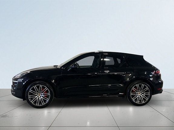Porsche Macan 3 of 23