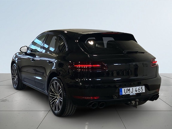 Porsche Macan 4 of 23