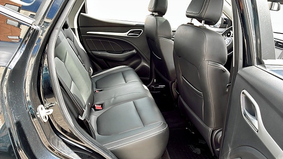 MG ZS 5 of 5