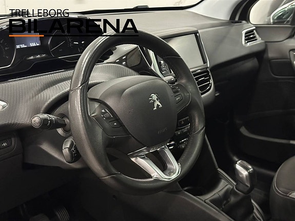 Peugeot 208 9 of 21