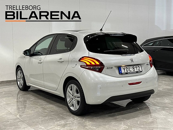 Peugeot 208 6 of 21