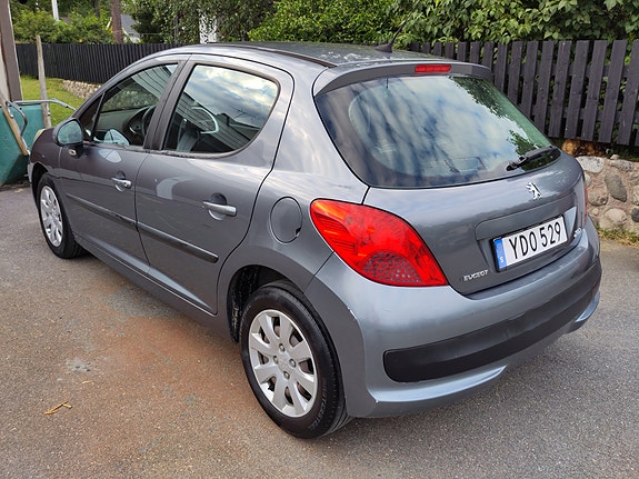 Peugeot 207 4 of 5