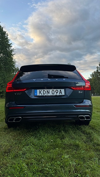 Volvo V60 7 of 23