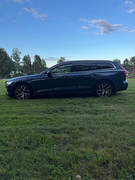 Volvo V60 21 of 23