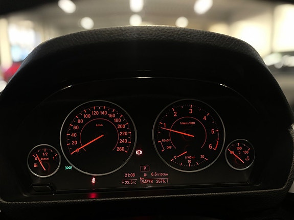BMW 320d 26 of 30