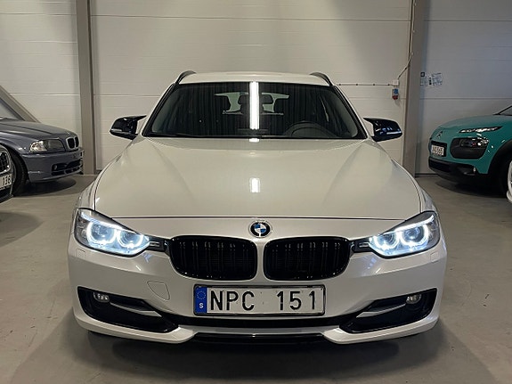 BMW 320d 7 of 30