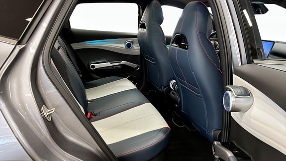 BYD Atto 3 5 of 5